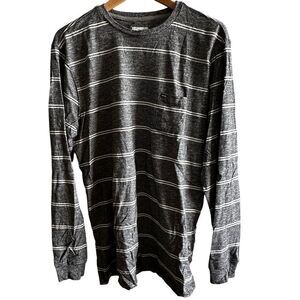 Rip curl ~ Mens long sleeved tee with pocket ~ grey and white stripes ~ size XL